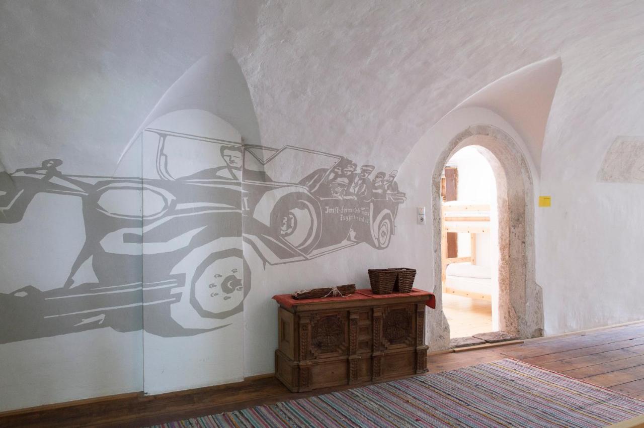 Romedihof Backpacker Hostel Karrösten エクステリア 写真